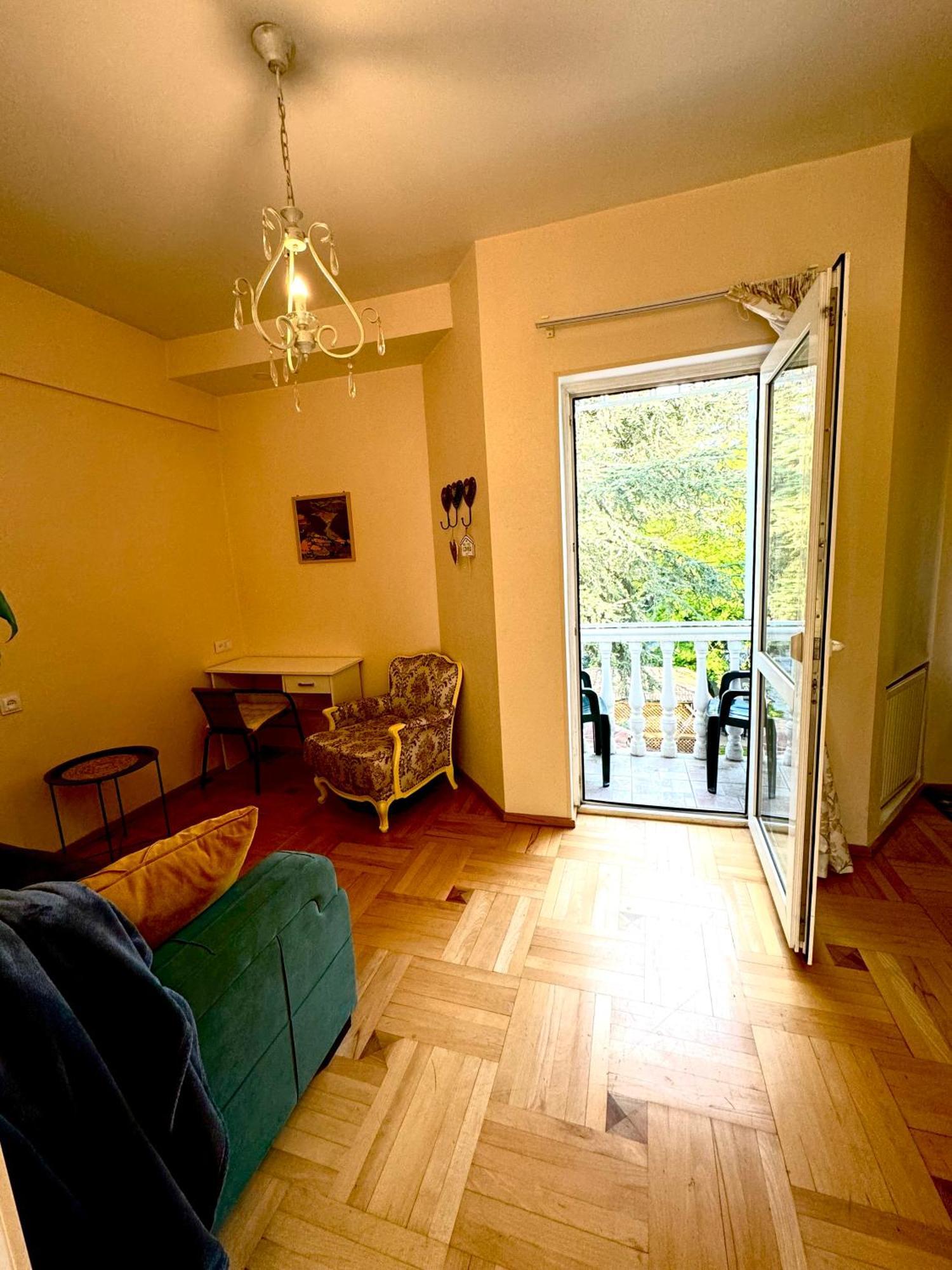 Sky Guest House Τυφλίδα Εξωτερικό φωτογραφία