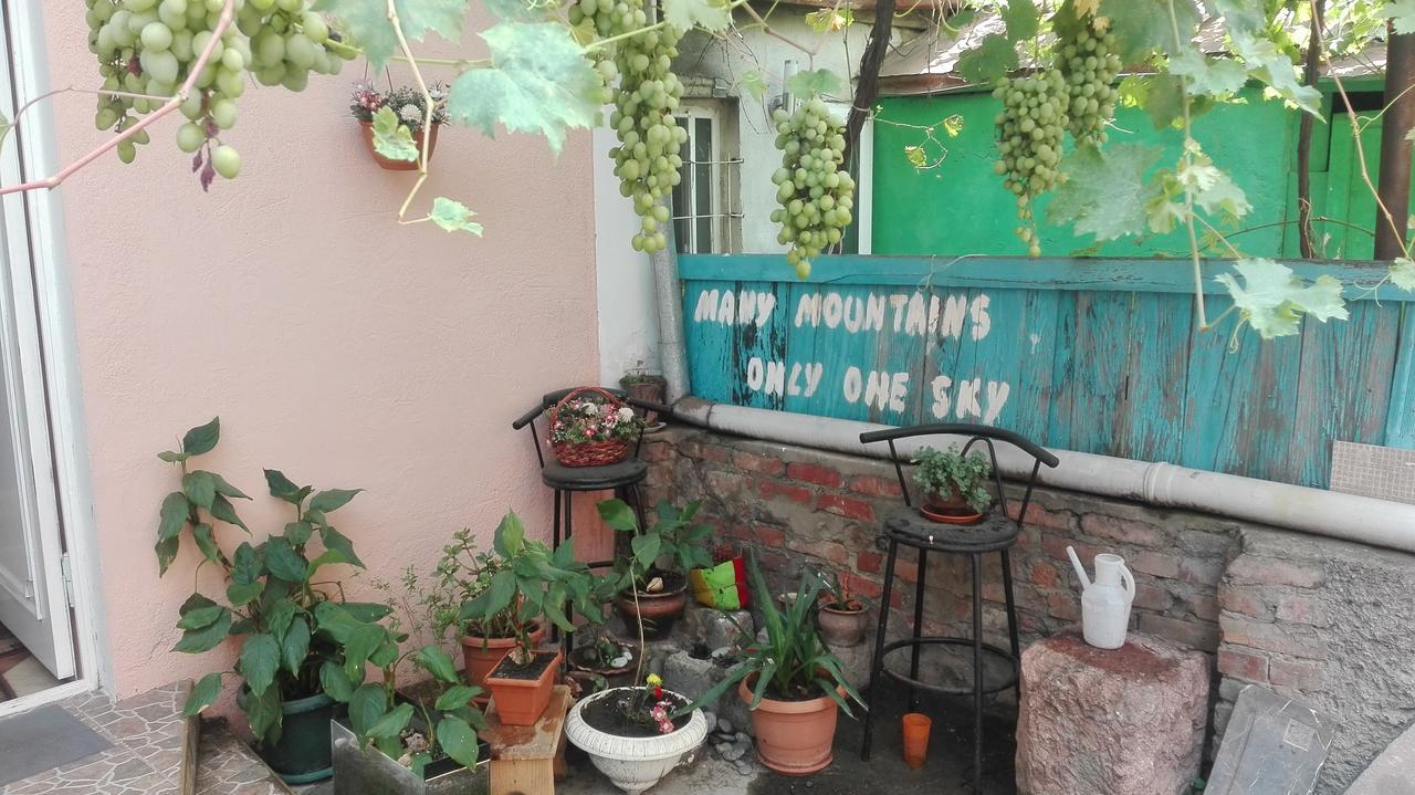 Sky Guest House Τυφλίδα Εξωτερικό φωτογραφία